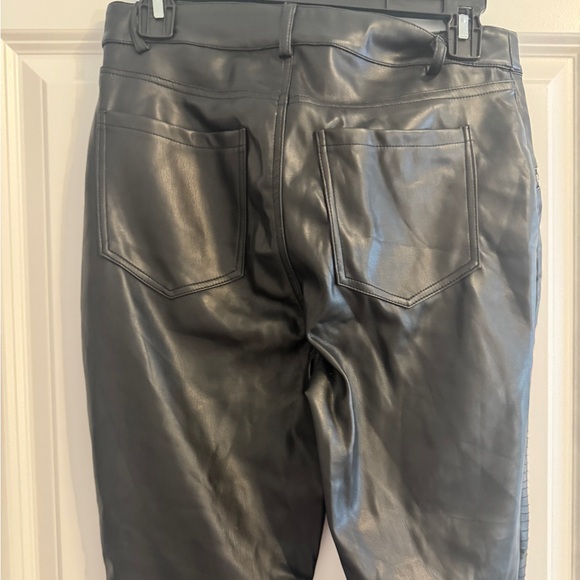 Faux leather pants with fun patterns including zippers on the bottom pant legs - Picture 5 of 7